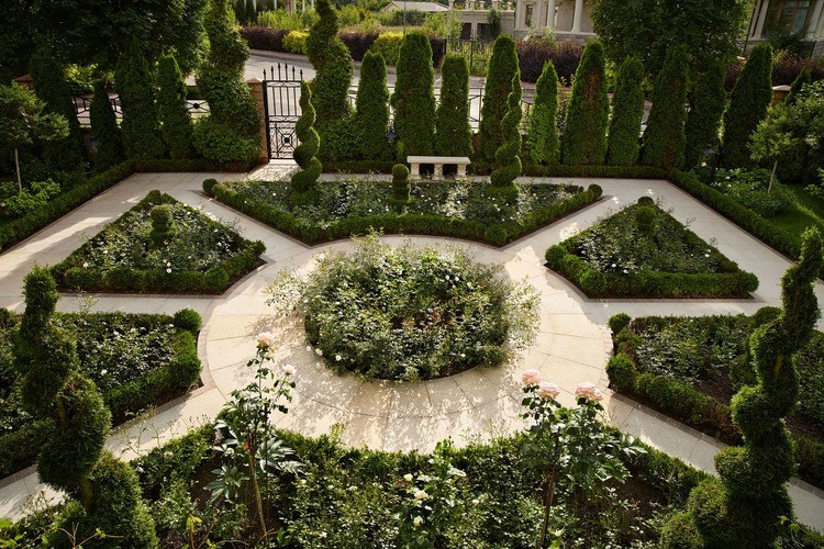 landscaping-of-a-villa-in-kelardasht