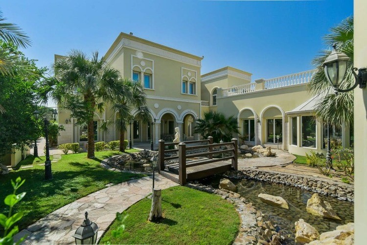 landscaping-of-a-villa-in-sari