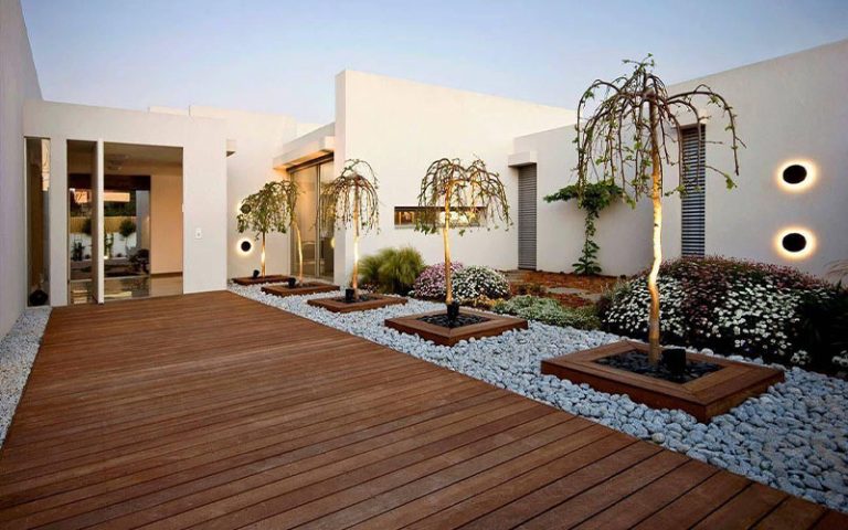 landscaping-of-a-villa-in-sari