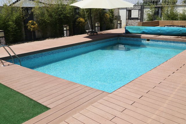 wood-plastic-in-tonkabon